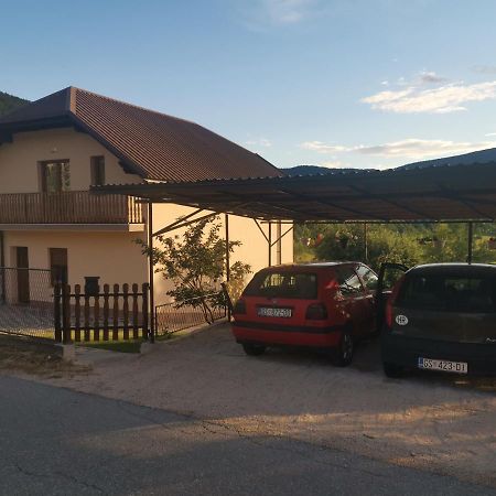Apartman Nika Otočac Eksteriør bilde