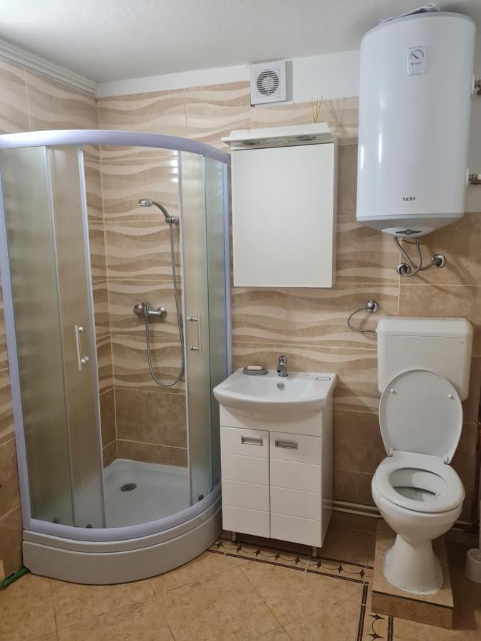 Apartman Nika Otočac Eksteriør bilde