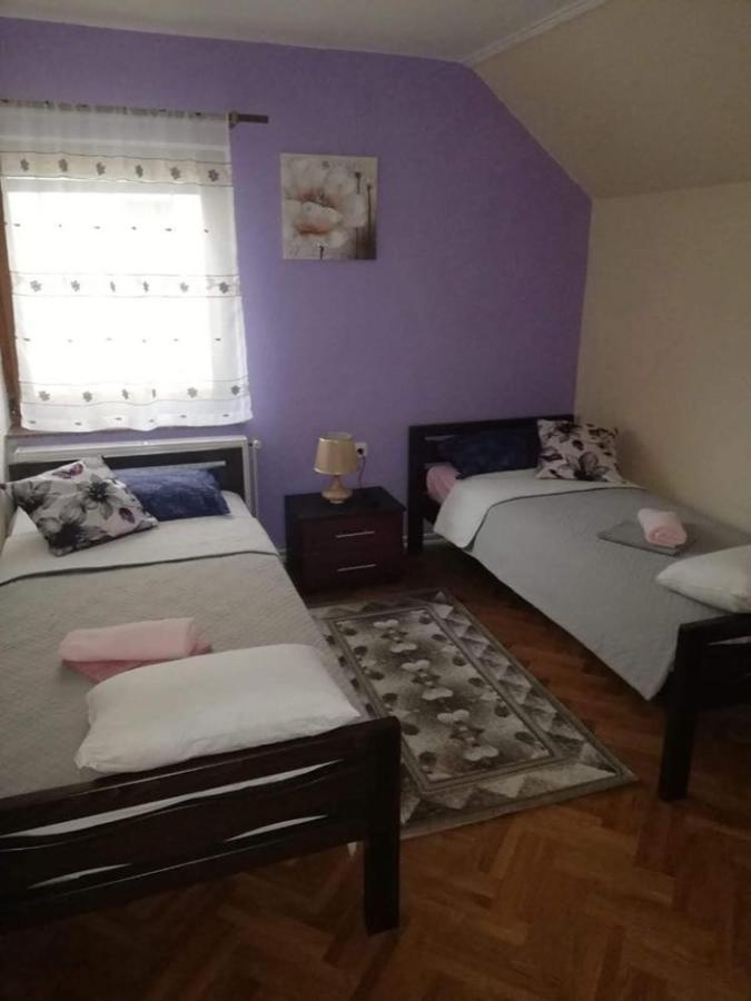Apartman Nika Otočac Eksteriør bilde